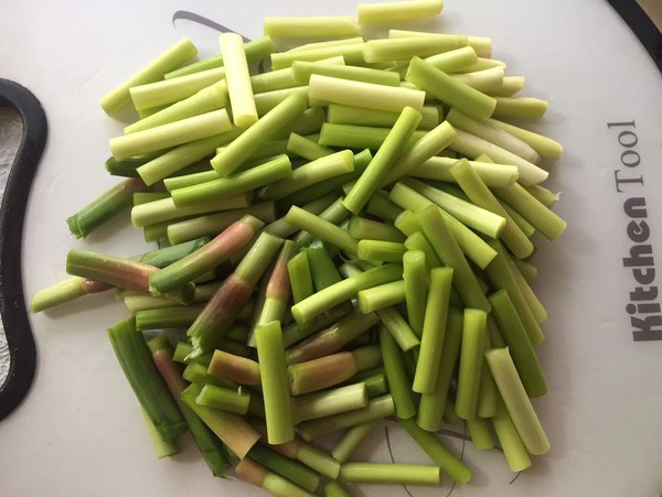 蒜苔炒肉絲的做法-咸鮮味炒菜譜