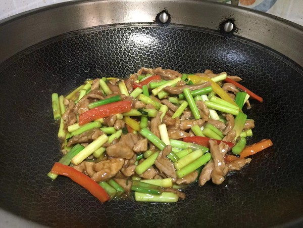 蒜苔炒肉絲的做法-咸鮮味炒菜譜