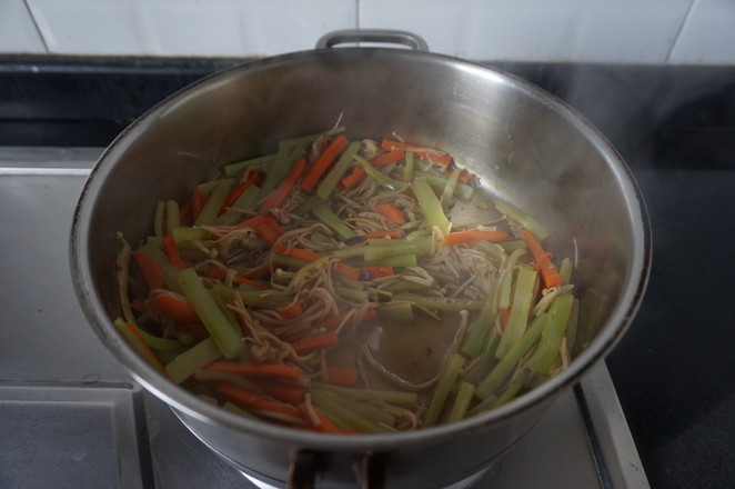 醬炒三色時蔬的做法-醬香味炒菜譜