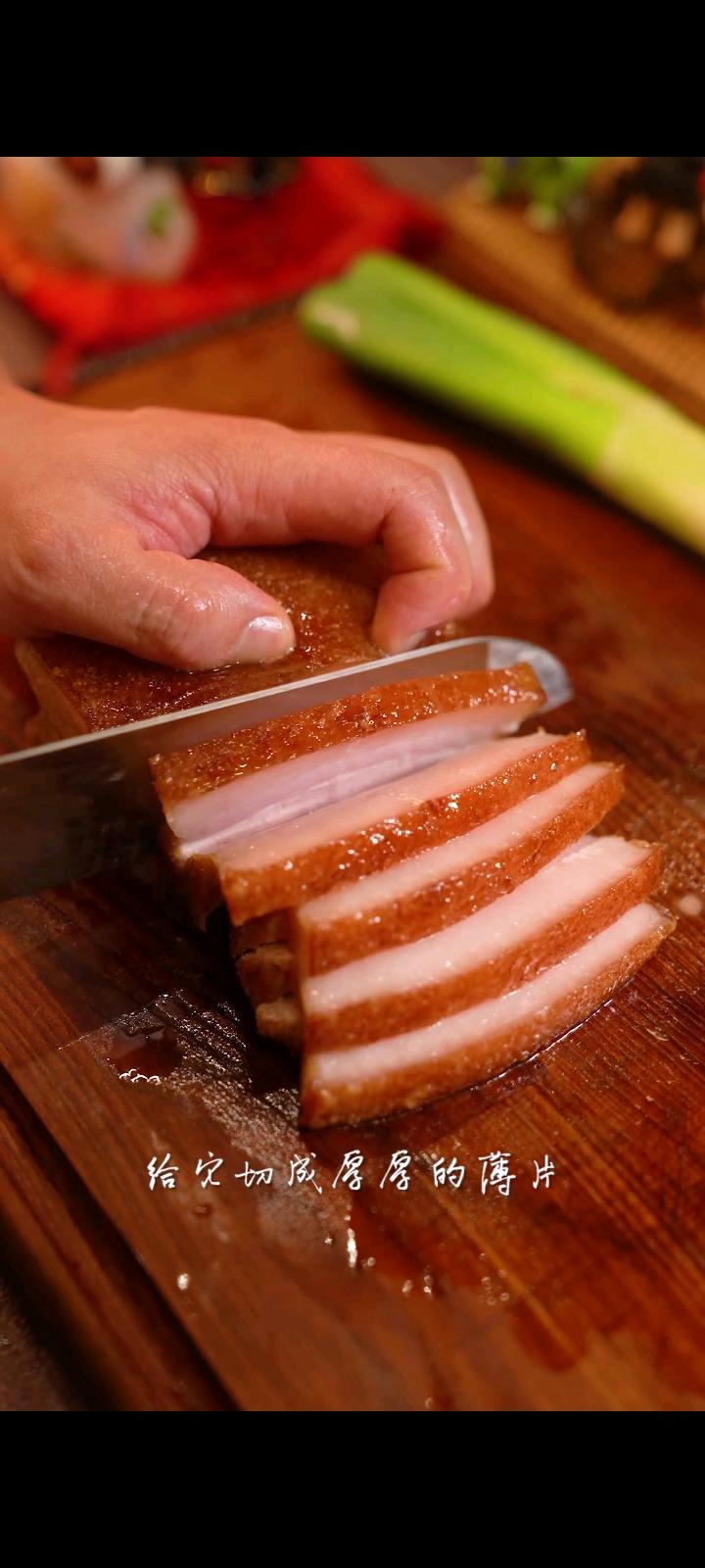 家常版扣肉，軟糯不膩，廚房小白也能輕松的做法-家常味燜菜譜