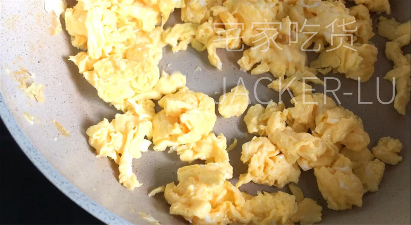 家常韭菜盒子的做法-咸鮮味煎菜譜