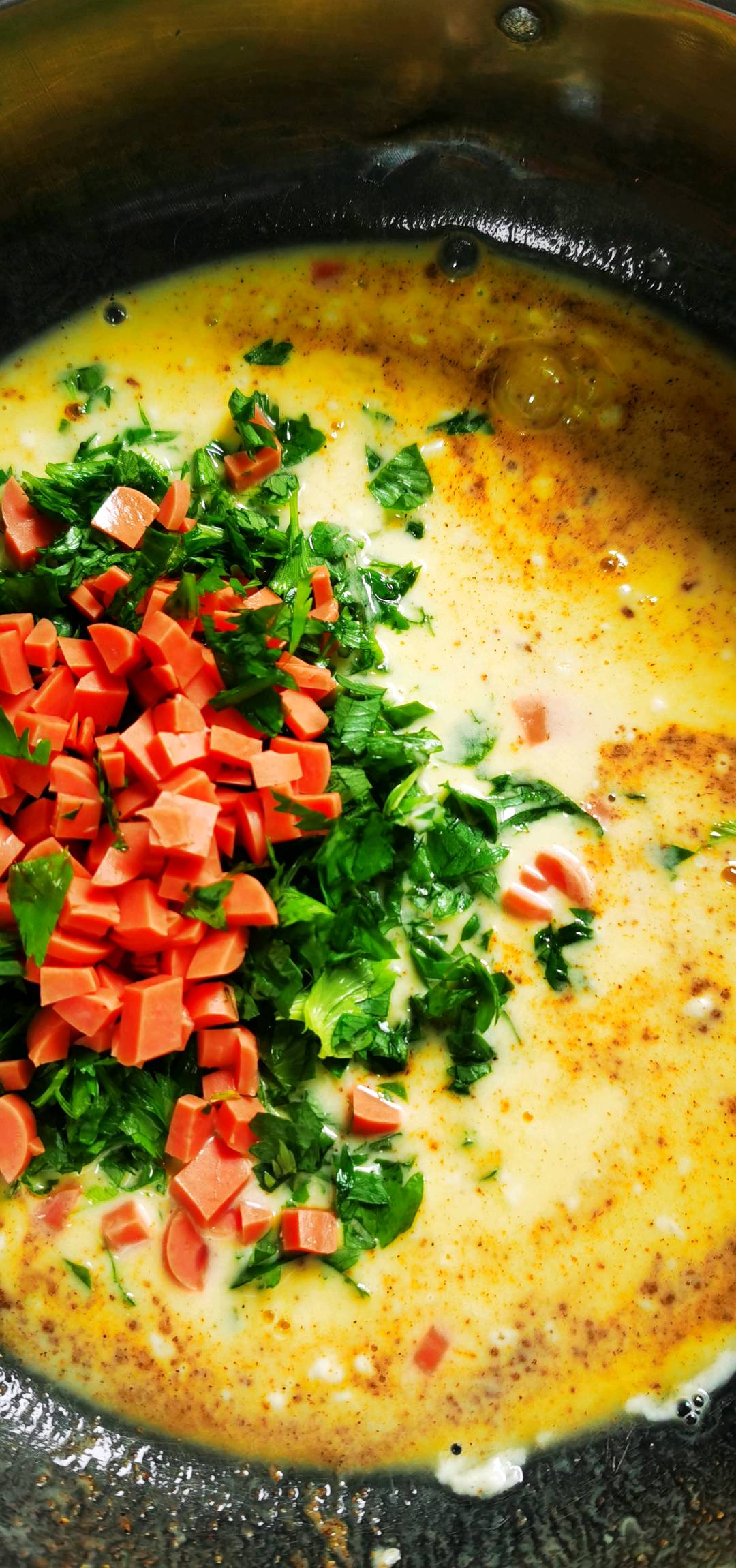 芹菜葉蛋餅的做法-五香味煎菜譜