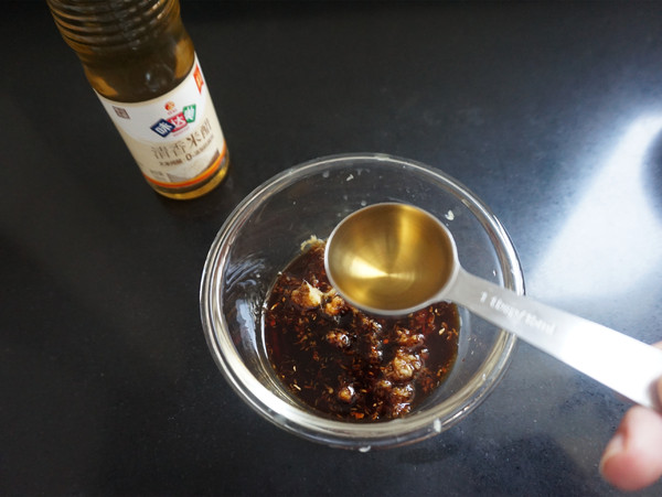 賽螃蟹的做法-酸甜味炒菜譜