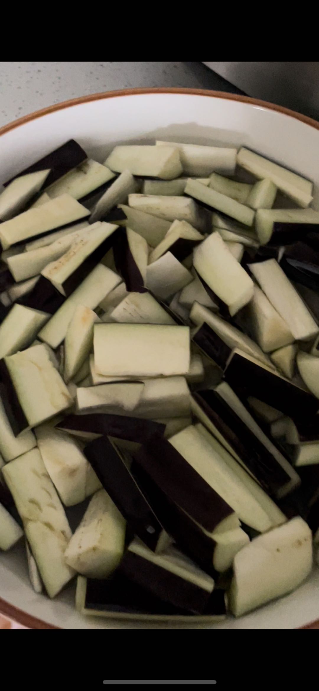 魚香茄子（不用過油）的做法-魚香味炒菜譜