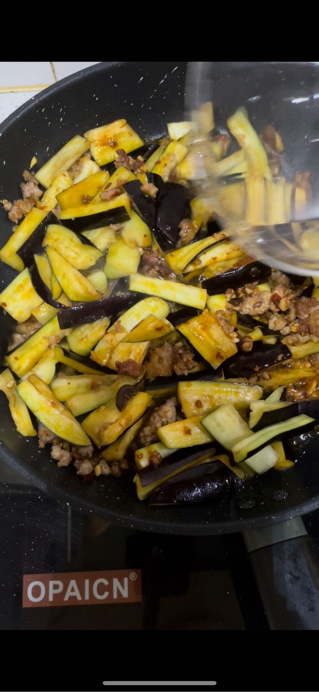 魚香茄子（不用過油）的做法-魚香味炒菜譜