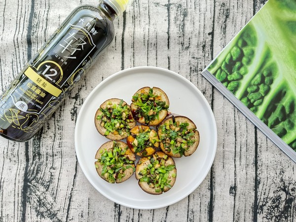 芹菜香菇夾茄子的做法-家常味蒸菜譜