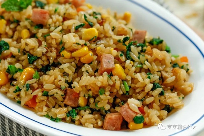 午餐肉燜飯  【寶寶輔食】的做法-咸鮮味燜菜譜