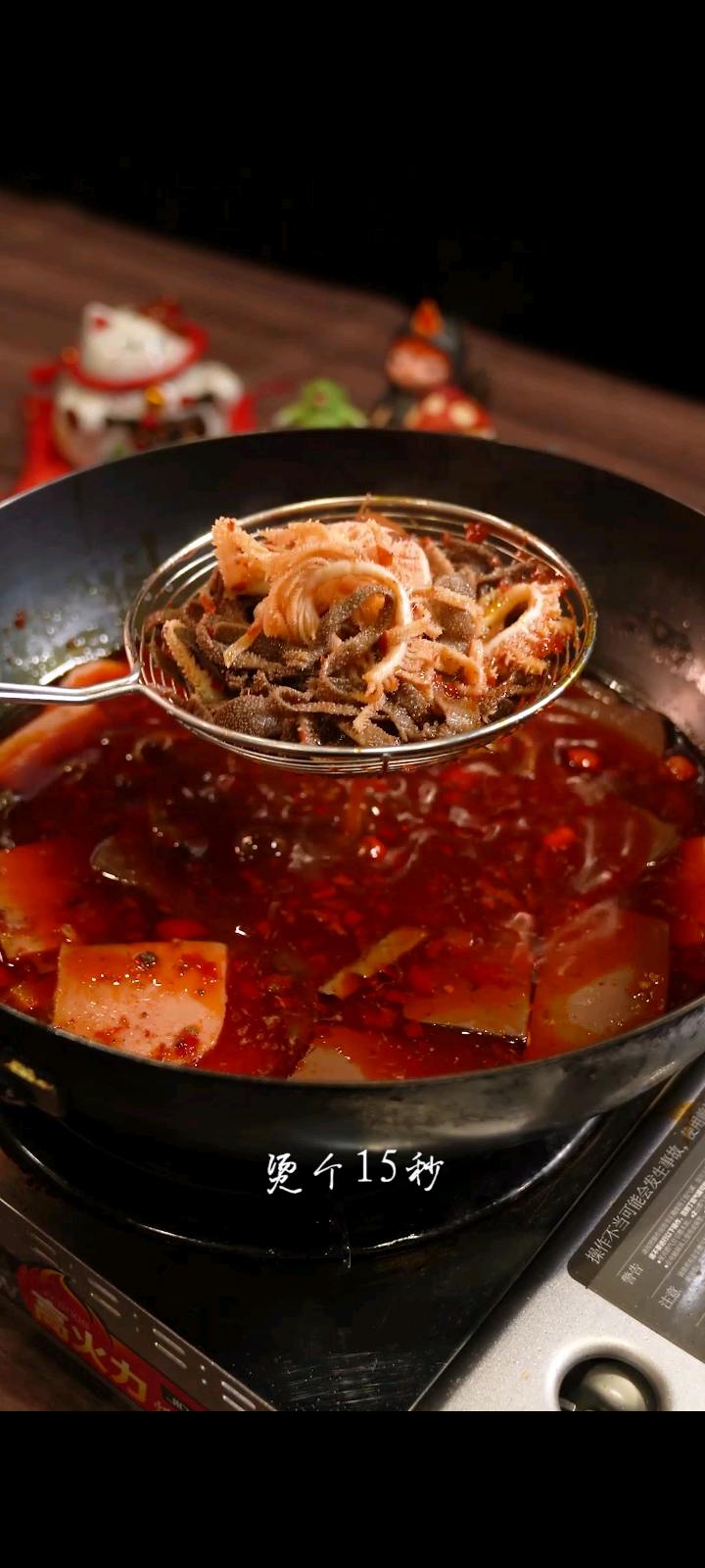 經典川菜毛血旺，應該沒人不愛吧的做法-香辣味煮菜譜