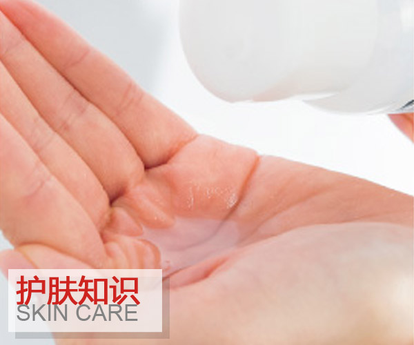  還在用搖一搖的方法挑化妝水?小心BA白眼翻到天上! 