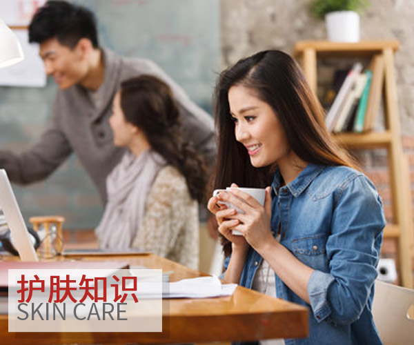  不夠“白”怎么能自稱是“白”領 