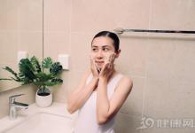 冬天皮膚出油，如何改善油性皮膚？