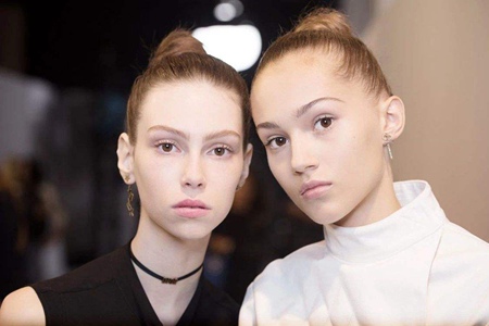 夏天裸妝的化妝步驟，讓你妝容持久不脫妝