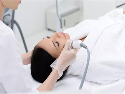 激光美容治療的好處，嫩膚、祛疤，改善問題肌膚