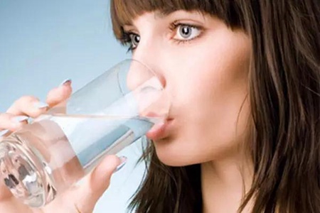 女性皮膚粗糙、干燥怎么辦，四個小方法養出緊致肌膚