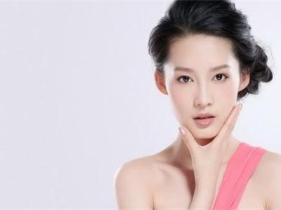 白醋可以用來洗臉護膚嗎？很多人都不知道如何正確使用它的小妙招