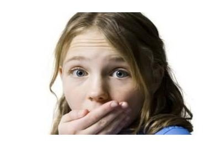 減少抬頭紋產生，你需要注意的三大步驟生活技巧