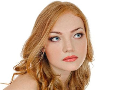 睡前給肌膚保濕護理的機會，夜間護膚步驟關鍵性強