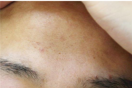 年過三十的女性應該如何做好臉部保養工作 化妝品的選擇是大關鍵