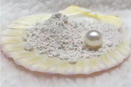 珍珠粉敷臉美白功效顯著，女性內服外用更美麗