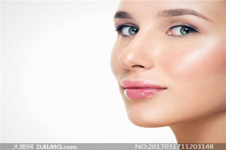 女性化妝品中最不可缺少的三種護膚產品，使用的關鍵所在