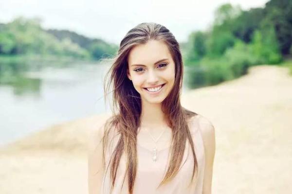 『青春正好·微笑筑夢(mèng)未來(lái)』圓滿落幕！隱形牙套0元試戴持續(xù)報(bào)名中……