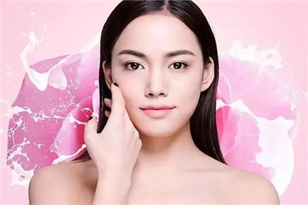 夏天臉部長痘痘，粉刺等皮膚問題該怎么辦？找到原因才能對癥下藥