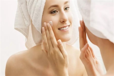 油性皮膚怎么改善？皮膚過敏怎么辦？這些事讓人變美