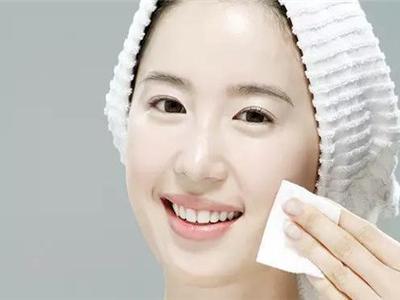 如何使用防曬霜美白，保養肌膚的進階技巧