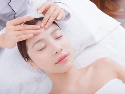 女生夏天護膚的正確步驟，學會方法才能養出美麗