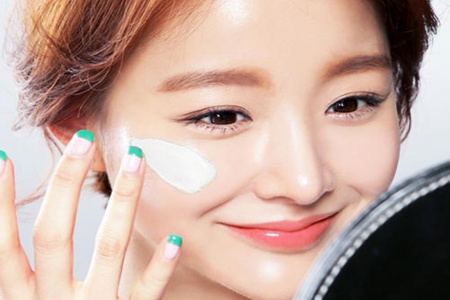 維生素e的去痘印方法，女生去除色斑的四個(gè)使用技巧