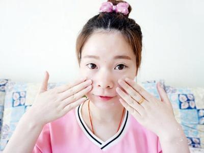 秋季干燥起皮怎么辦，少女無暇皮膚保持的四個方法