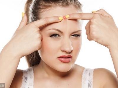 額頭油產(chǎn)生的原因及預(yù)防措施 找準(zhǔn)原因很重要