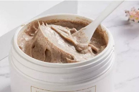 煙酰胺對皮膚的作用，祛斑美白適合油性皮膚