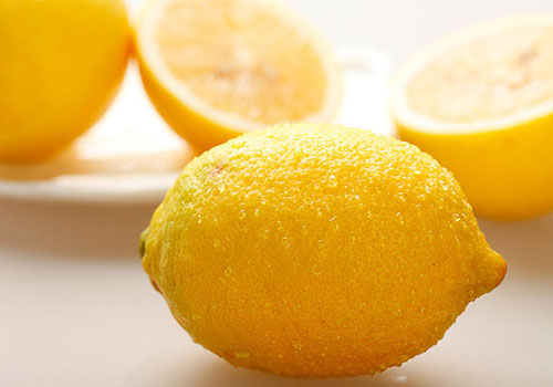 女人美容護(hù)膚吃什么水果好？常吃這5種肌膚水嫩透白