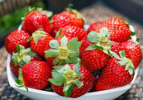 女人美容護(hù)膚吃什么水果好？常吃這5種肌膚水嫩透白