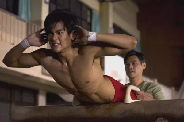 練成彭于晏的身材，普通人最快需要多久？