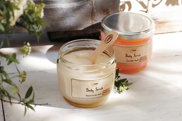 磨砂膏和去角質有什么區(qū)別?哪個好?