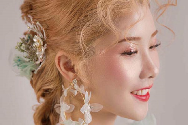 女生化妝到底有多重要?女生為什么一定要化妝?