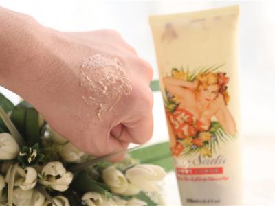 磨砂膏和去角質有什么區別?哪個好?