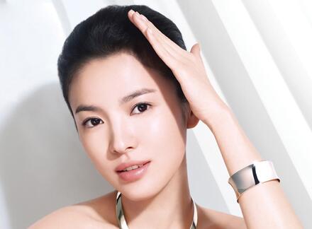 天生皮膚黑怎么快速美白？小編分享五種方法