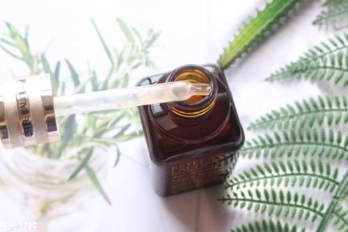 雅詩蘭黛小棕瓶有100毫升的嗎?它的功效是什么?