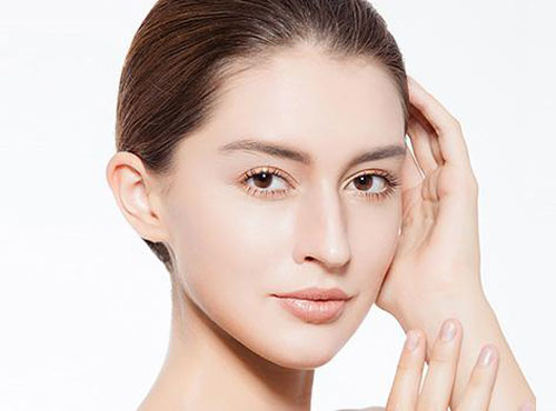 為什么皮膚會出現過敏性瘙癢?幫你揪出4個元兇-易網<a href=http://www.gyfww.com/ target=_blank class=infotextkey>健康養生</a>網 為什么皮膚會出現過敏性瘙癢?幫你揪出4個元兇