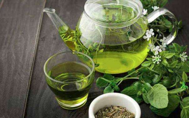 喝綠茶有什么好處，美容護膚！