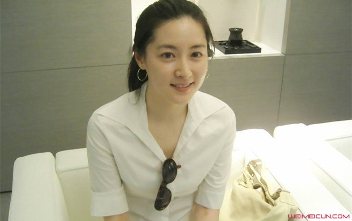 李英愛皮膚怎么這么白 揭秘不老女神保養護膚的秘訣