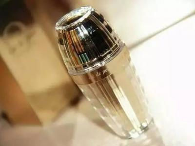 精華液的作用是什么?有哪些功效?