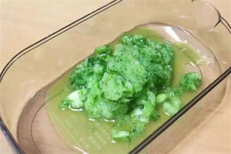 熬夜如何護膚?熬出黑眼圈這么做可以消除