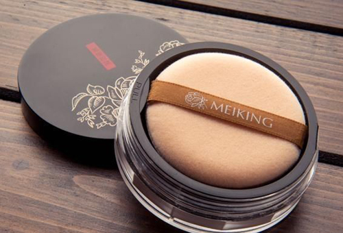 使用bb霜要注意些什么？這4點(diǎn)做不好皮膚變差