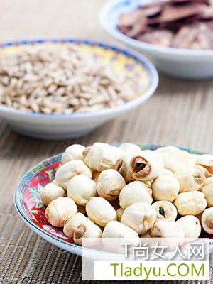 冬季女性肌膚易上火 三招為肌膚降降火-易網(wǎng)健康養(yǎng)生網(wǎng) 冬季女性肌膚易上火 三招為肌膚降降火