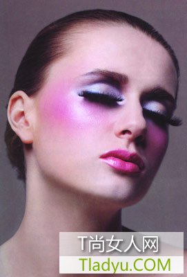 化妝其實為驅魔 揭秘不為人知的美容趣聞