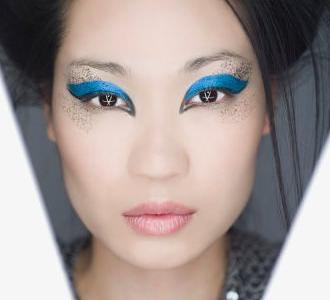 圣誕節(jié)亮片妝 Party閃出光彩